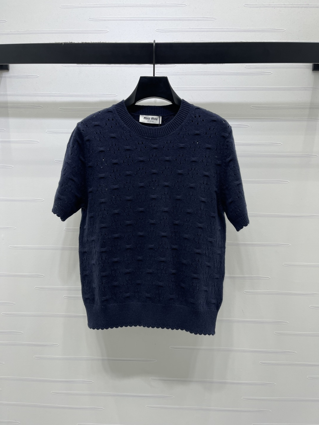 Women's short sleeves
